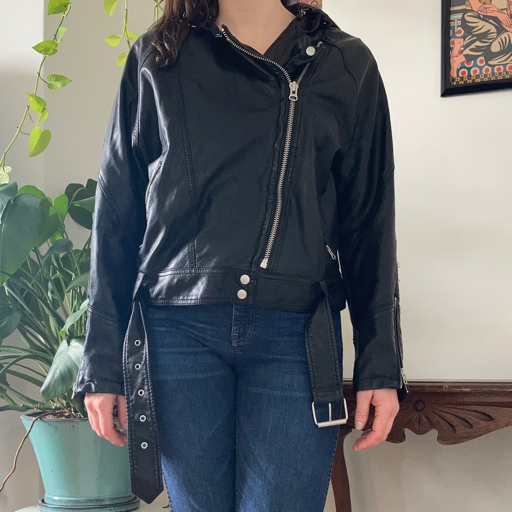 Free people VEGAN leather jacket hooded